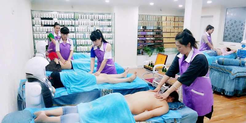 洛陽總店(diàn)店(diàn)內(nèi)環境